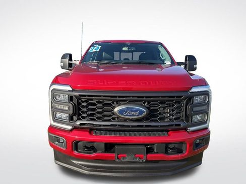 Used 2024 Ford F250 Lariat w/ Sport Appearance Package image 8