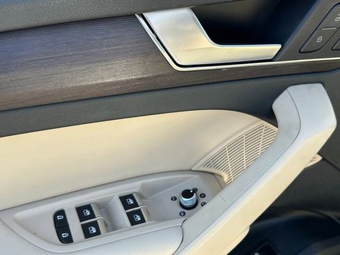 Used 2023 Audi Q5 2.0T Premium Plus w/ Premium Plus Package image 21