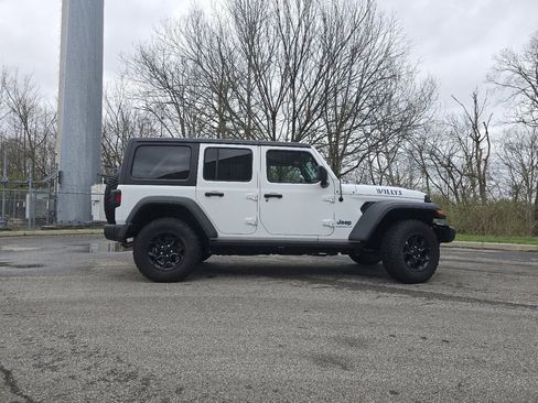 Used 2023 Jeep Wrangler Unlimited w/ Cold Weather Group AWD/4WD image 17