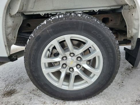 Used 2019 Chevrolet Silverado 1500 LT w/ Remote Start Package image 5