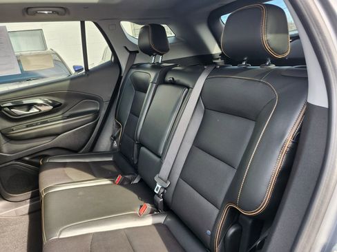 Used 2023 GMC Terrain AT4 w/ Infotainment Package II image 11