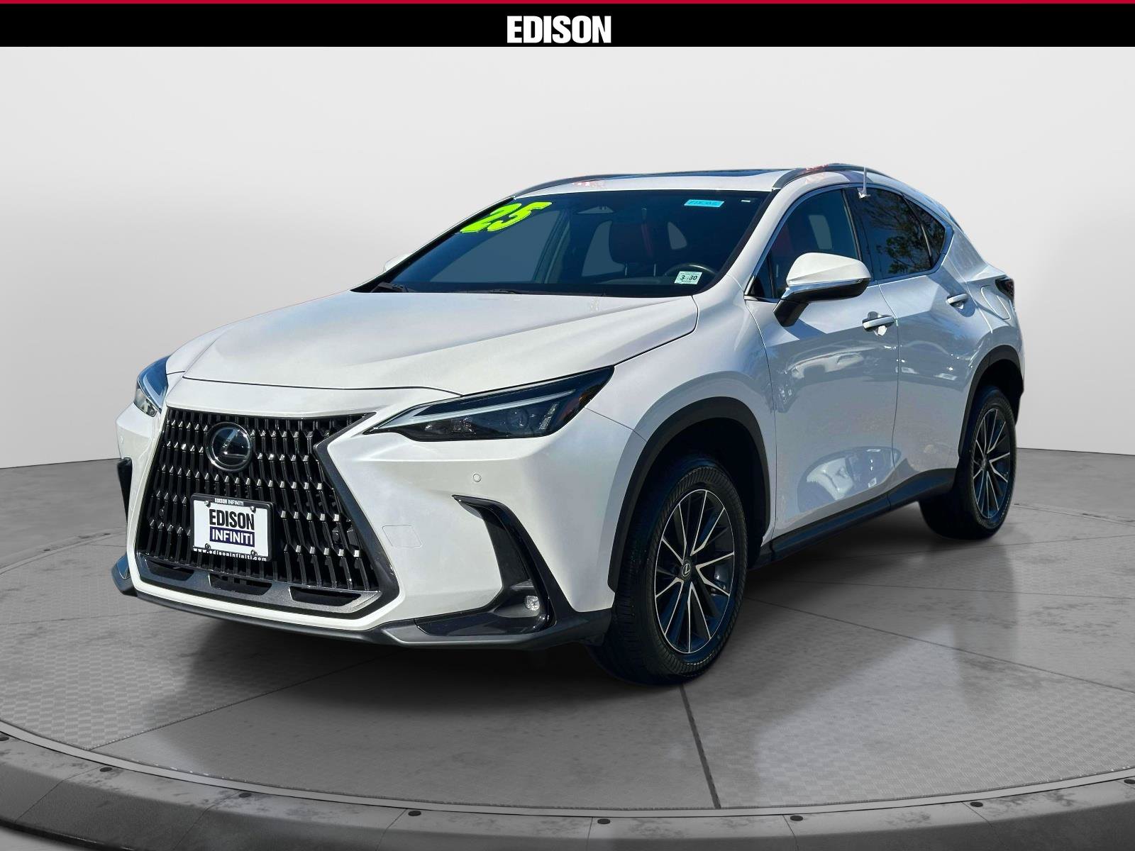 Used 2025 Lexus NX 350 AWD w/ Accessory Package (2T) image 2