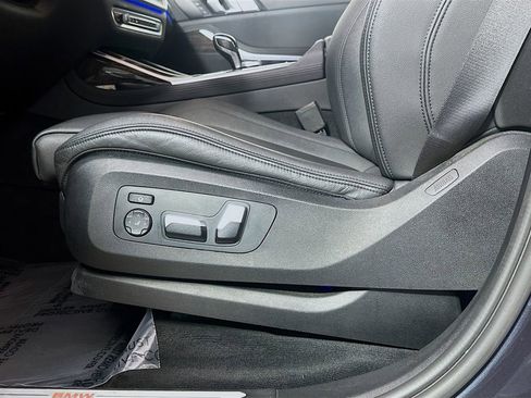 Used 2021 BMW X7 xDrive40i image 23