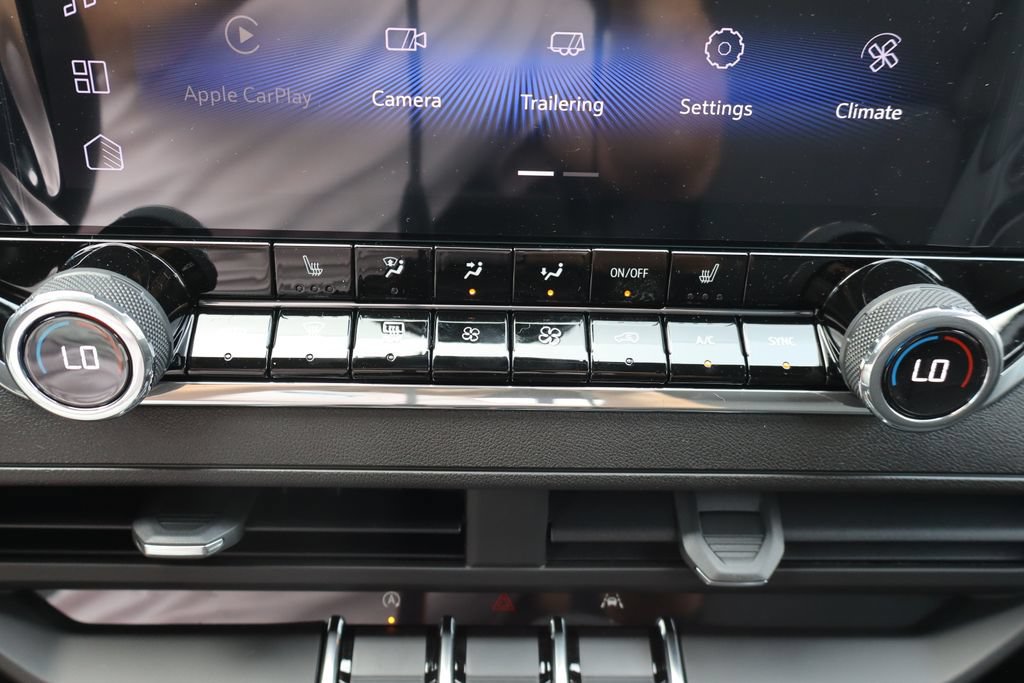 New 2026 Chevrolet Colorado Trail Boss AWD/4WD image 14