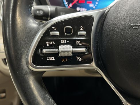 Used 2021 Mercedes-Benz C 300 4MATIC Sedan image 19