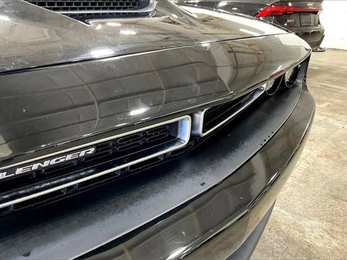 Used 2022 Dodge Challenger GT image 28