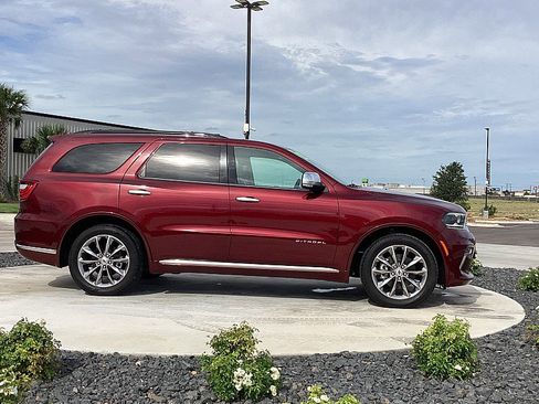 Used 2022 Dodge Durango Citadel image 4