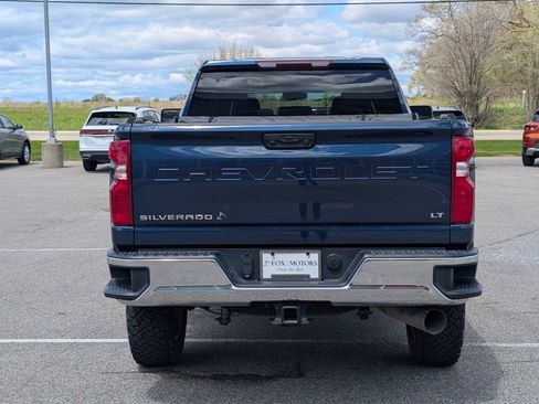 Used 2022 Chevrolet Silverado 2500 LT w/ Convenience Package AWD/4WD image 5