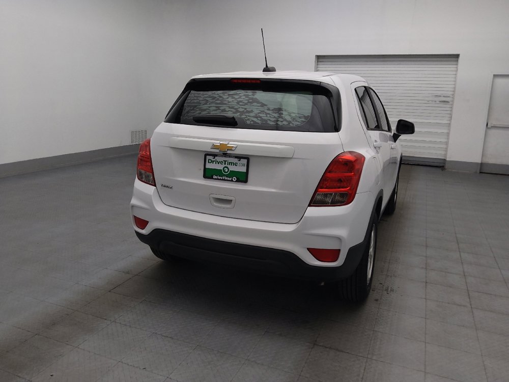 Used 2020 Chevrolet Trax LS FWD image 7