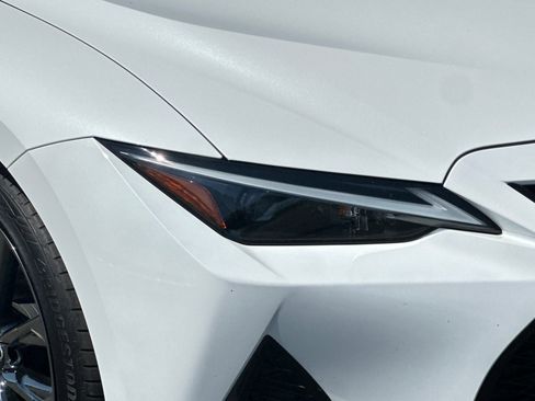 Used 2022 Lexus IS 350 F Sport image 12