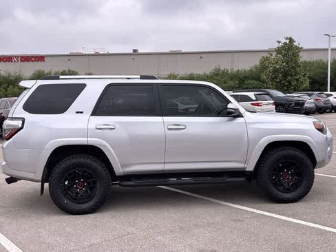 Used 2024 Toyota 4Runner SR5 Premium w/ Moonroof Package AWD/4WD image 7