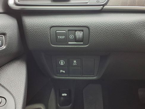 Used 2021 Honda Accord EX-L image 10