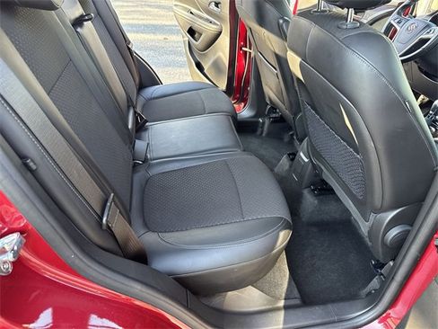 Used 2019 Buick Encore Preferred image 11