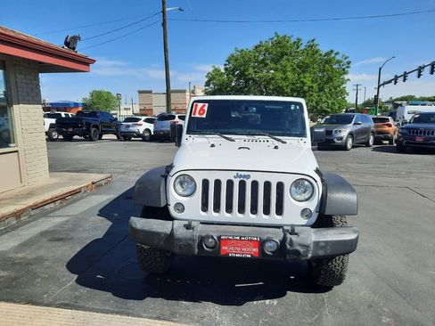 Used 2016 Jeep Wrangler Unlimited Sport w/ Quick Order Package 24S AWD/4WD image 5