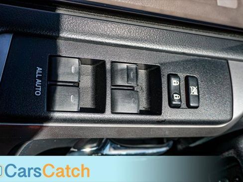 Used 2019 Toyota 4Runner SR5 image 38