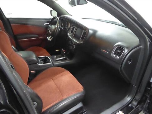 Used 2021 Dodge Charger Scat Pack w/ Plus Group RWD image 24