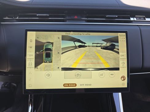 New 2026 Land Rover Range Rover Sport SE AWD/4WD image 24