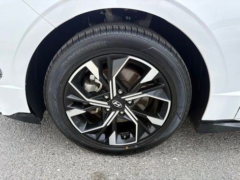Used 2025 Hyundai Sonata SEL FWD image 13