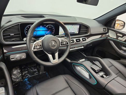 Used 2022 Mercedes-Benz GLS 450 4MATIC image 14