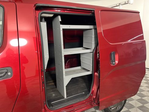 Used 2015 Nissan NV200 SV w/ Exterior Appearance Package image 12