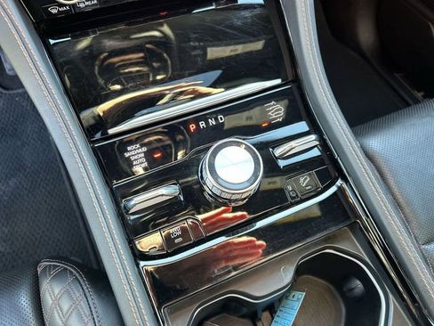 Used 2022 Jeep Grand Cherokee Summit AWD/4WD image 22
