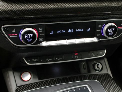 Used 2019 Audi SQ5 Premium Plus w/ Premium Plus Package image 62