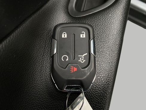 Used 2023 GMC Terrain SLT AWD/4WD image 30