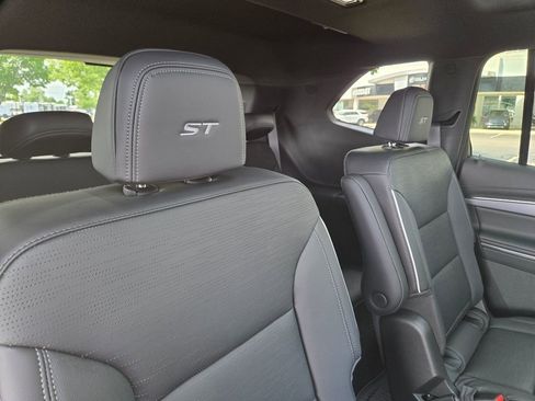 New 2026 Buick Enclave Sport Touring w/ Power Package image 34