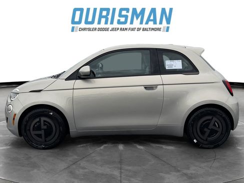 New 2025 FIAT 500 e image 3