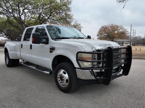 Used 2008 Ford F350 Lariat image 2