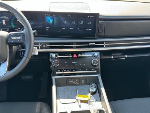 Certified 2026 Hyundai Santa Fe SE AWD/4WD image 19