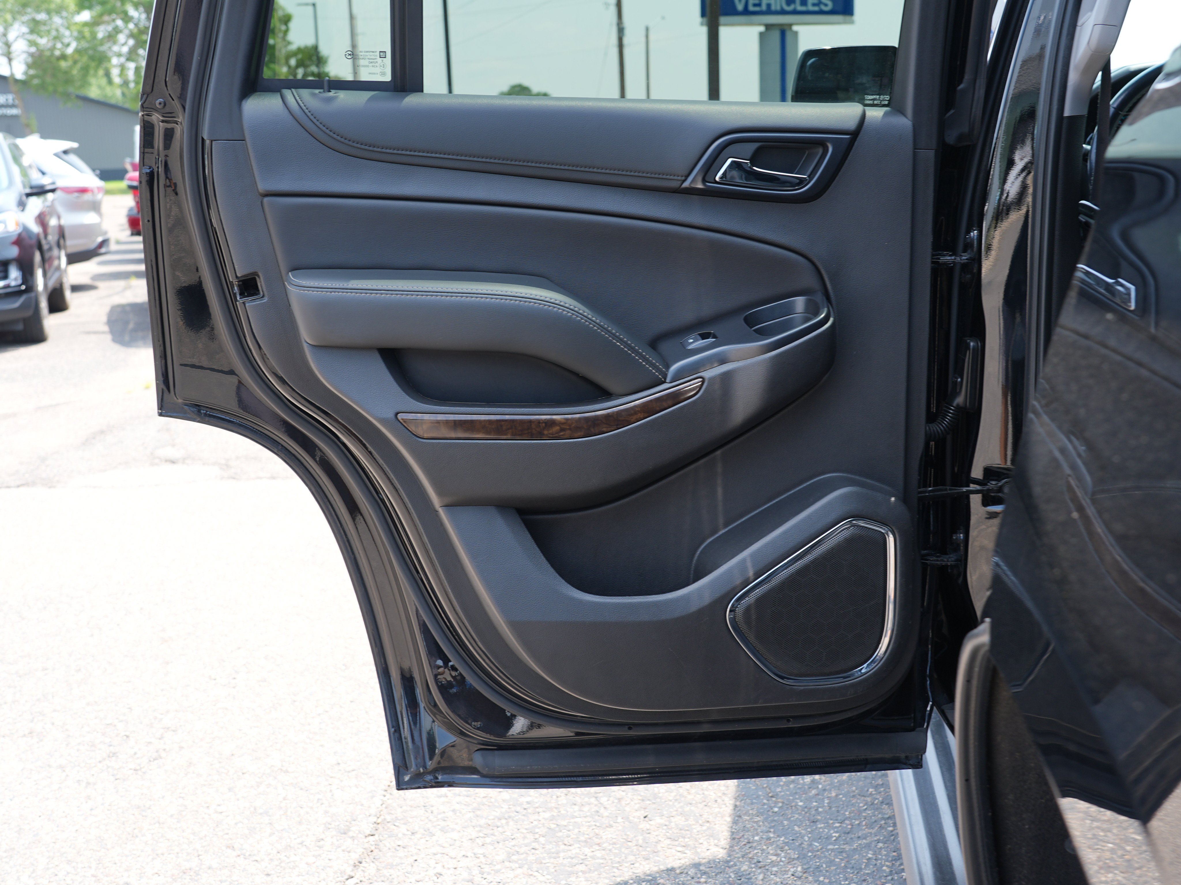 Used 2020 Chevrolet Tahoe LT AWD/4WD image 21