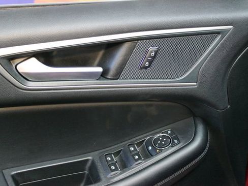 Used 2024 Ford Edge SEL w/ Convenience Package image 18