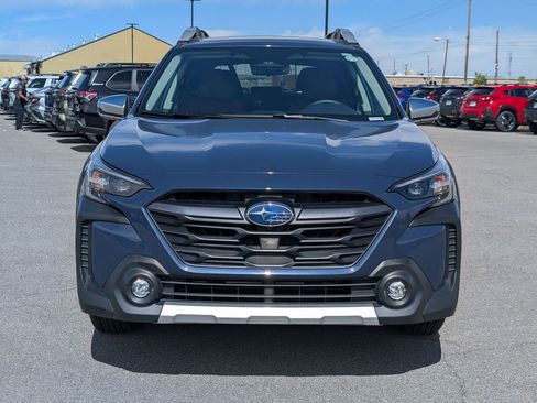 Used 2025 Subaru Outback Touring XT w/ Tech Package 3 AWD/4WD image 9
