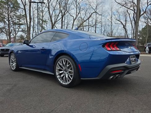 Used 2024 Ford Mustang GT Premium image 3