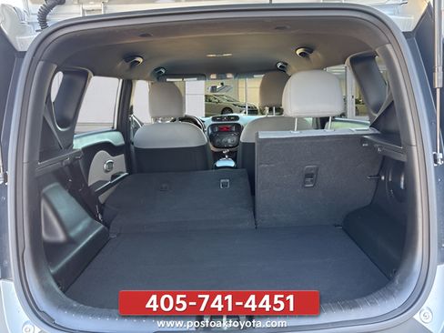 Used 2015 Kia Soul + FWD image 22