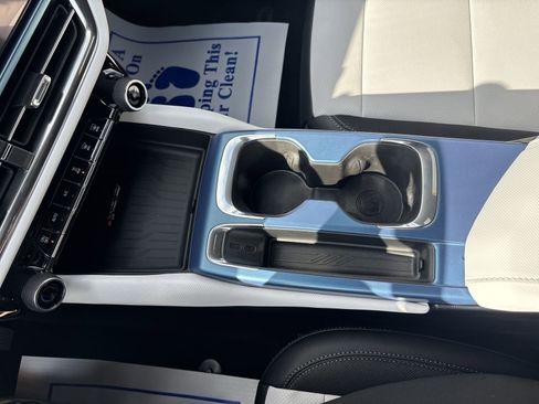 New 2026 Chevrolet Equinox EV LT image 23