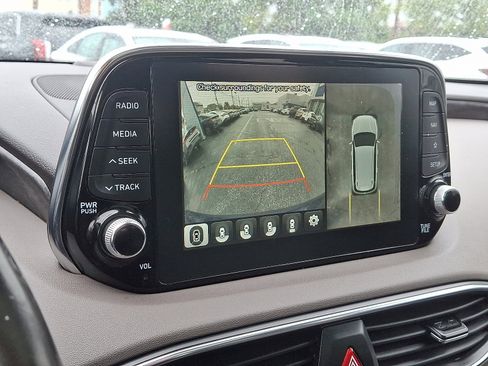Used 2020 Hyundai Santa Fe Limited image 19