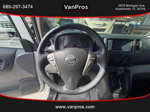 Used 2021 Nissan NV200 S FWD image 10