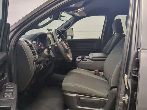 Used 2025 RAM 3500 Tradesman image 18