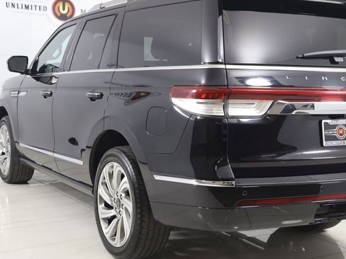 Used 2024 Lincoln Navigator Reserve AWD/4WD image 27
