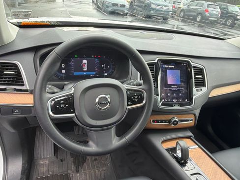 Used 2024 Volvo XC90 B6 Plus w/ Protection Package Premier image 29