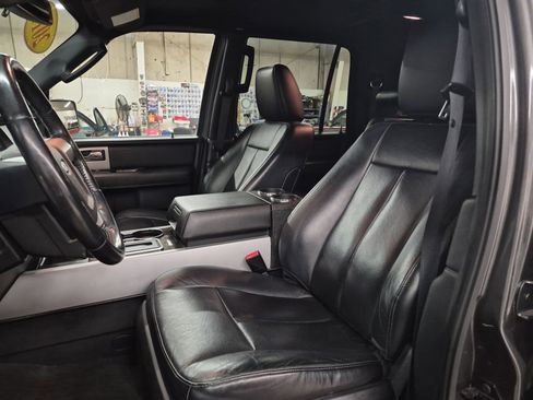 Used 2017 Ford Expedition EL Limited image 9
