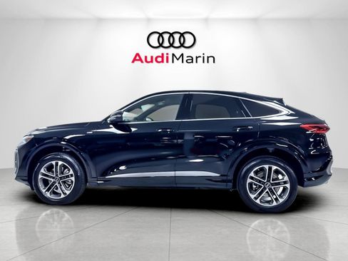 Used 2025 Audi Q5 Premium Plus w/ Premium Plus AWD/4WD image 2