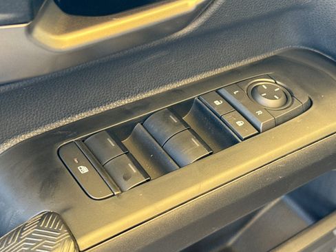 New 2026 Toyota Tacoma TRD Off-Road AWD/4WD image 13