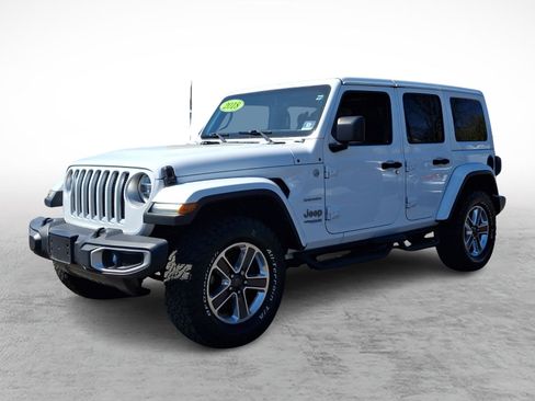 Used 2018 Jeep Wrangler Unlimited Sahara image 3