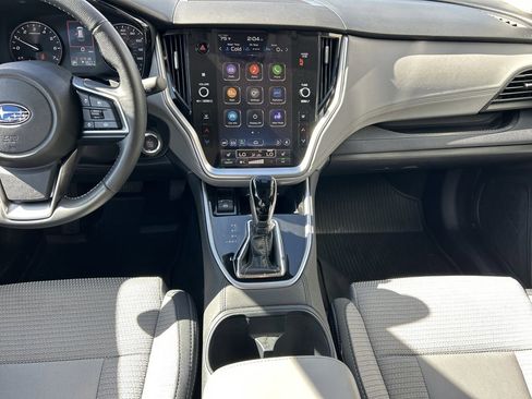 Used 2025 Subaru Outback Premium w/ Popular Package #1A image 16