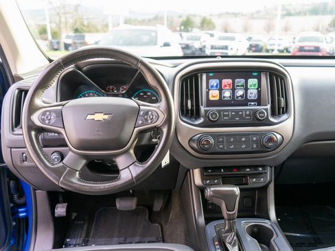 Used 2018 Chevrolet Colorado Z71 image 13