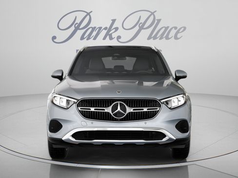 Used 2026 Mercedes-Benz GLC 300 image 36