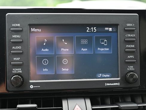 Used 2022 Toyota RAV4 XLE AWD/4WD image 23
